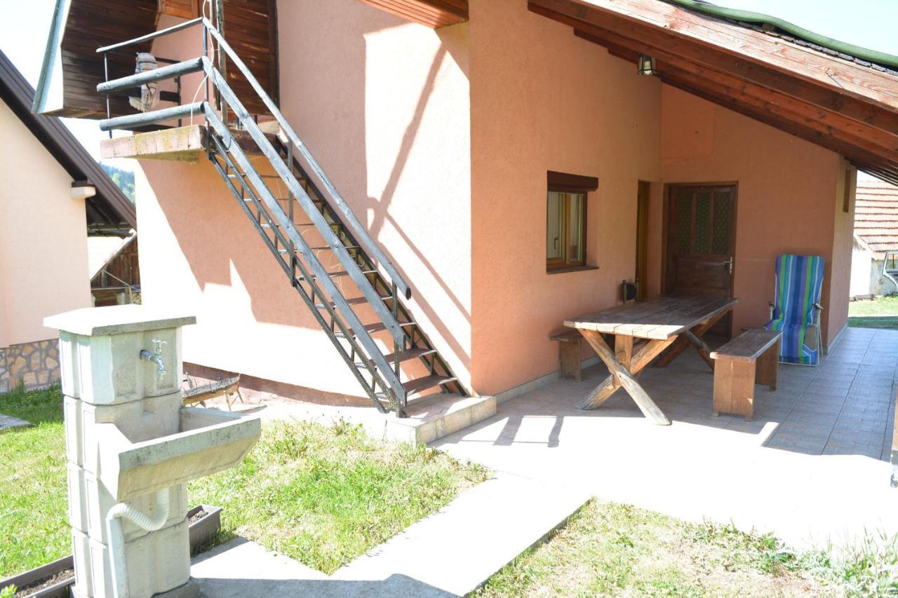 Holiday home Vikend Kuca Stefana *